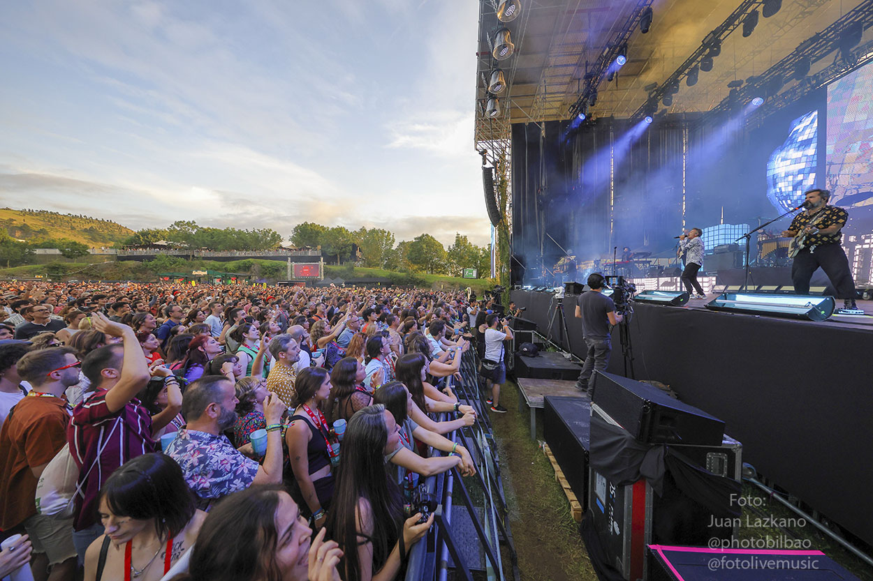 Love of Lesbian en su actuación del Bilbao BBK Live 2023